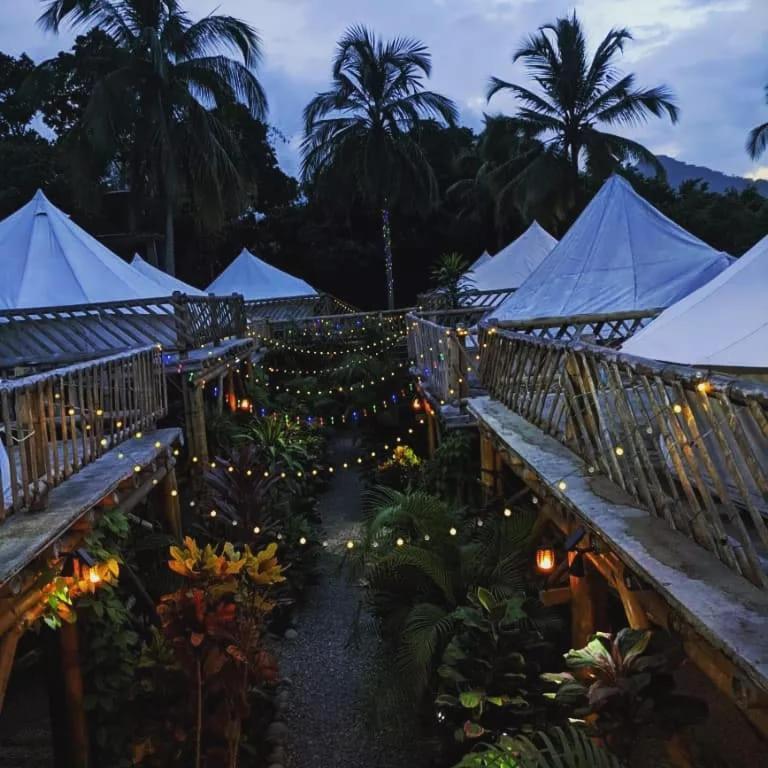 Hotel Glamping Due Amici à Palomino Extérieur photo