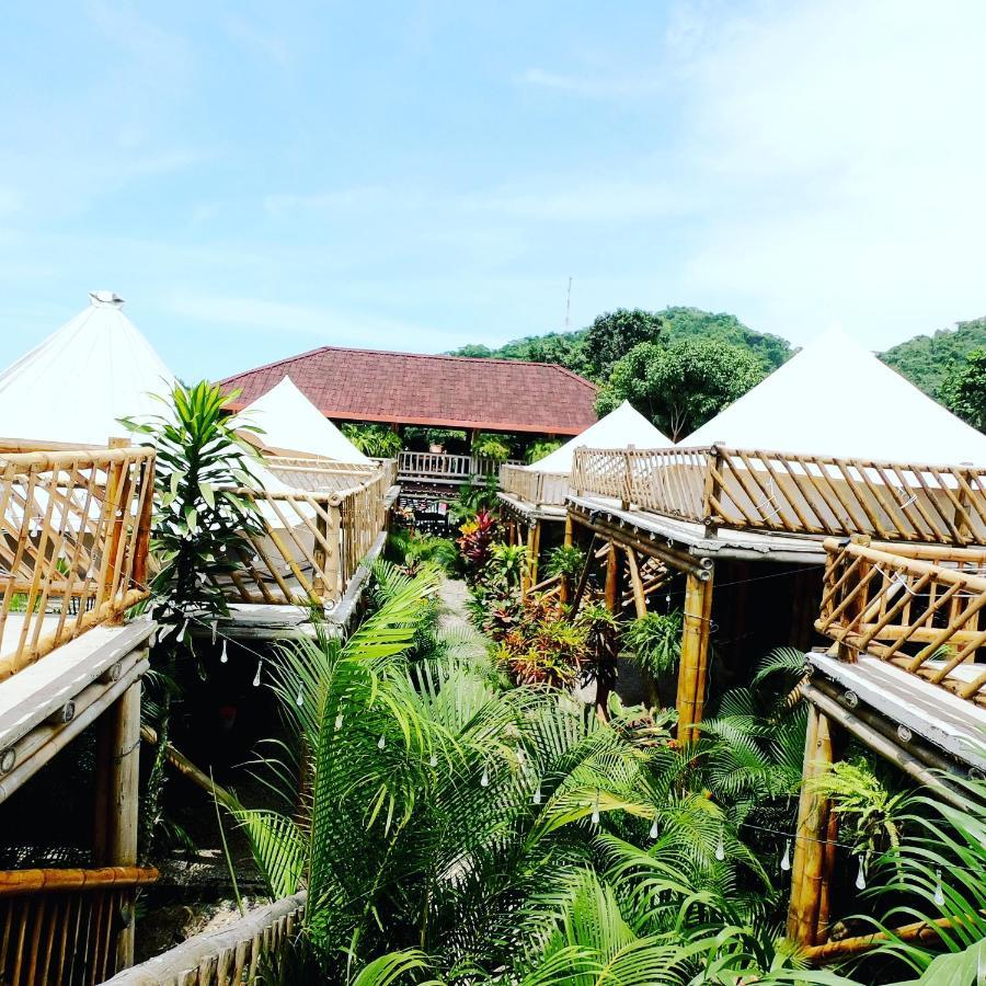 Hotel Glamping Due Amici à Palomino Extérieur photo
