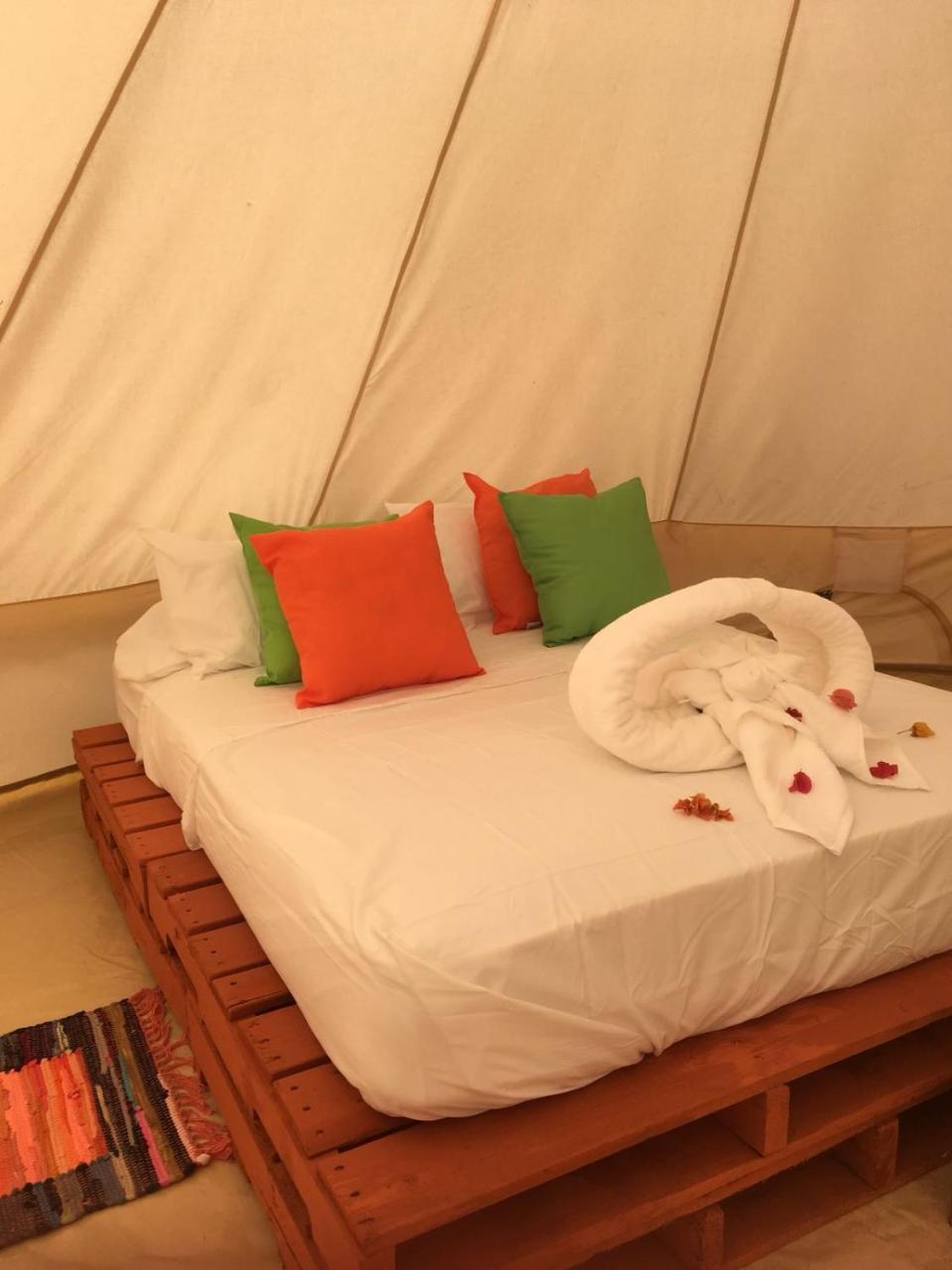 Hotel Glamping Due Amici à Palomino Extérieur photo